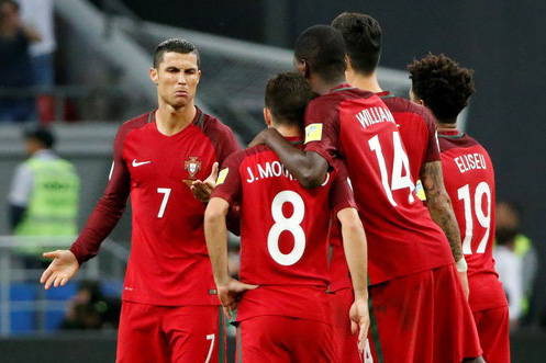 Ronaldo và tuyển Bồ Đào Nha lo ngại với trận tranh vé vớt